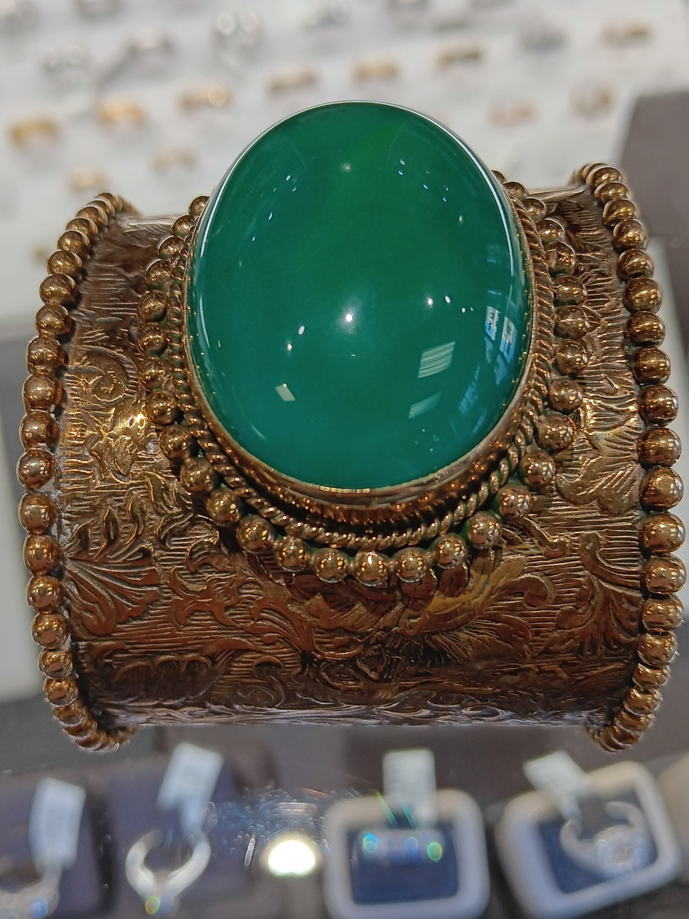 STEPHEN DWECK MASSIVE NEPHRITE JADE CUFF BRACELET